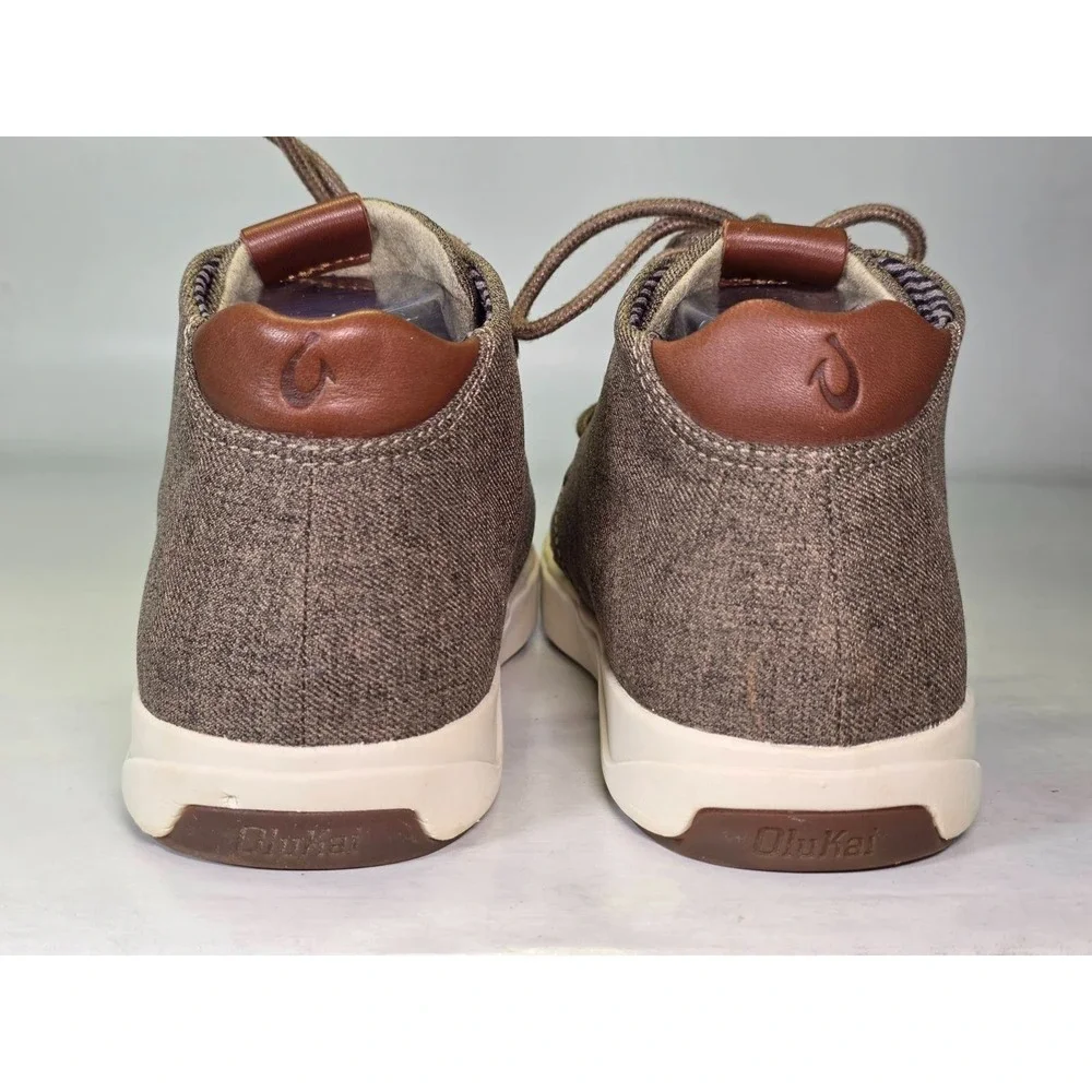 OluKai Nana Hele Wai'apo Men's Chukka Boots Size 9.5 Gray Brown Canvas Mid Shoes